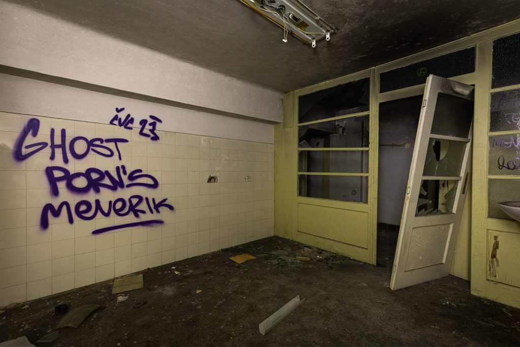 Léčebna dlouhodobě nemocných - technická část - urbex