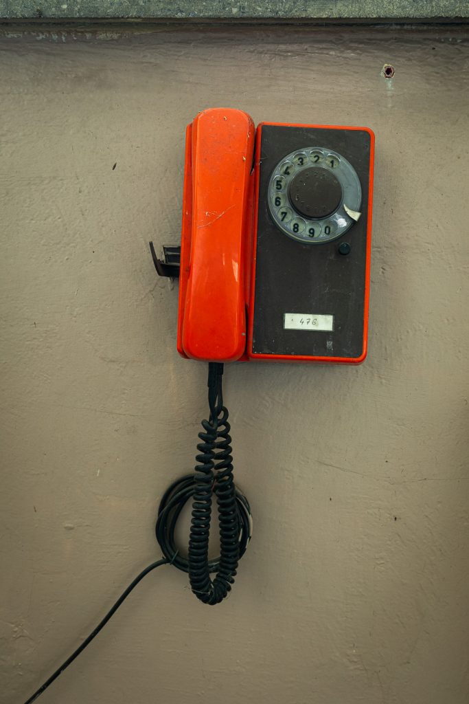 Bývalá tepelná elektrárna - telefon - urbex